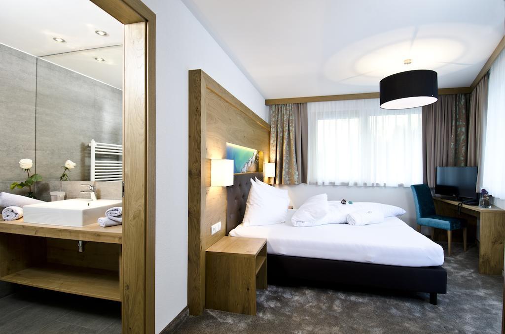 Aparthotel Wolfs Aparts + Ischgl